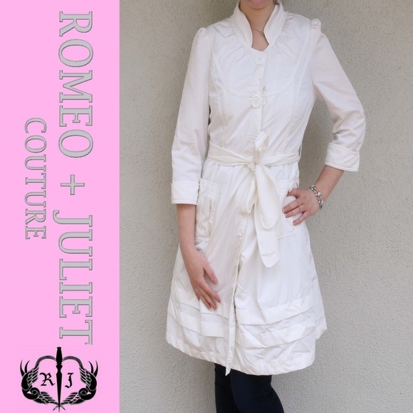 Romeo + Juliet Couture White Trench Coat Belt Big Buttons Pockets Size Small - Picture 2 of 11